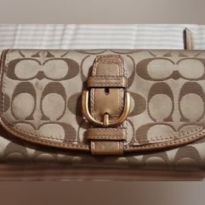 Coach Khaki Gold Signature Leather Checkbook Wallet Buckle Jacquard